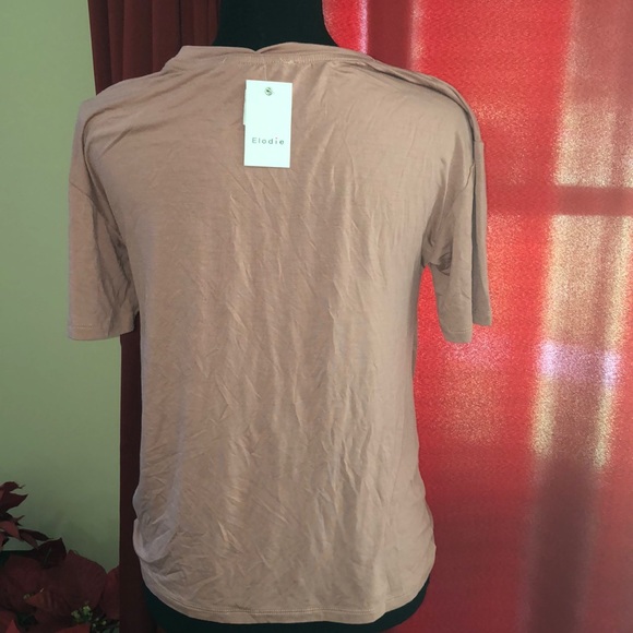 🎀ELODIE🎀FRONT KNOT DRAPE SHORT SLEEVE TEE🎀 - Picture 11 of 14